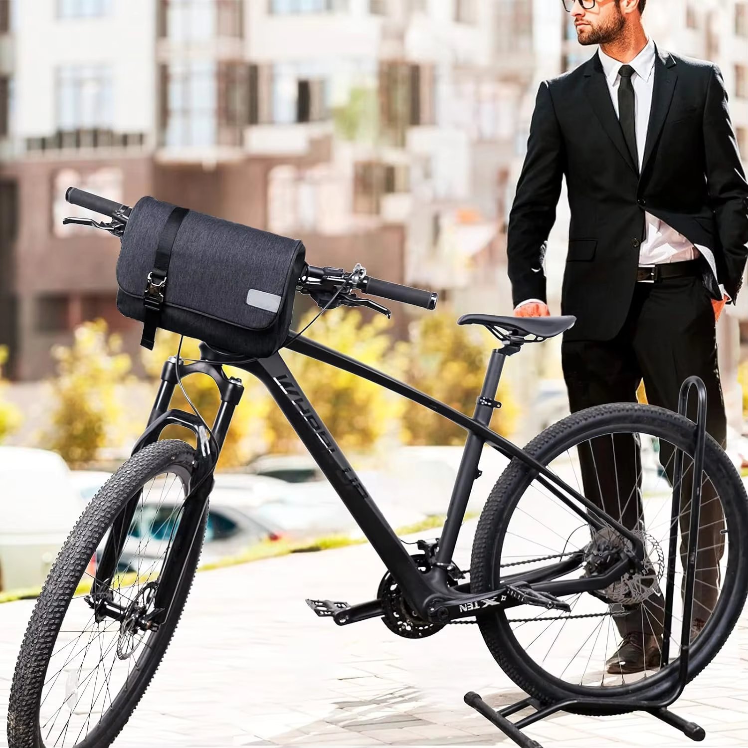Custom Bike Handlebar Bag Bicycle Mobile Phone Bag Front Bicycle Bag with Shoulder Strap