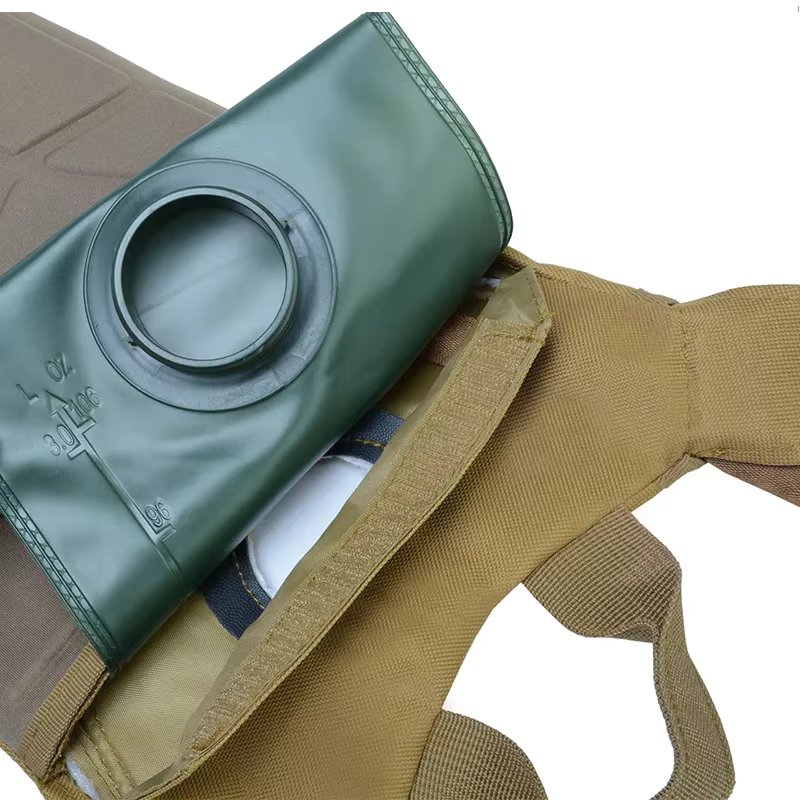 Ready to Ship Lightweight Tactical Waterproof Bag Hydration Backpack Including 3l Water Bladder