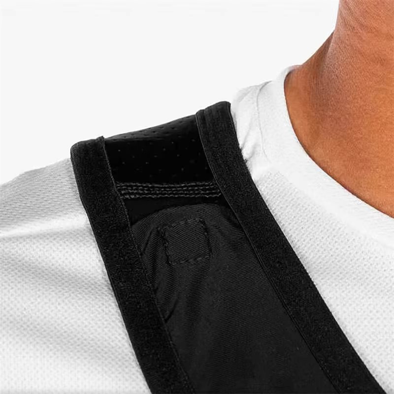 Custom Gym Jogging Lightweight Breathable Adjustable Waistband Reflective Strip Running Phone Holder Vest for Men Women